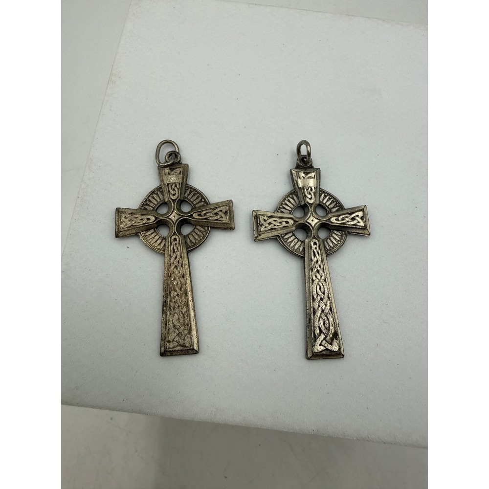 Vintage Celtic Cross Pendants Silver Tone Knotwork Irish Religious Charms 2pc‎